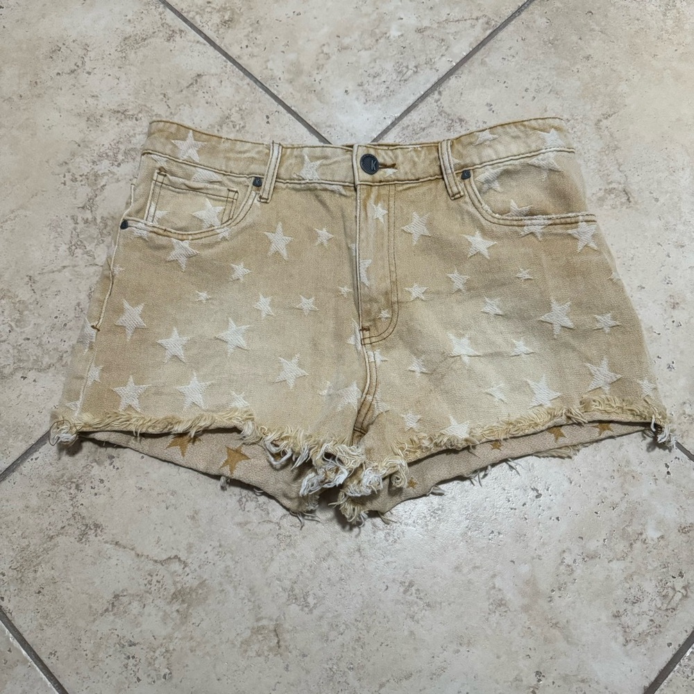 Kut from the Kloth Tan Star-Patterned Jean Shorts
